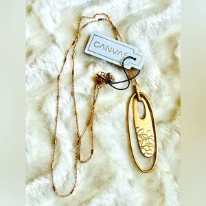 CANVAS oval pendant necklace flowers NWT